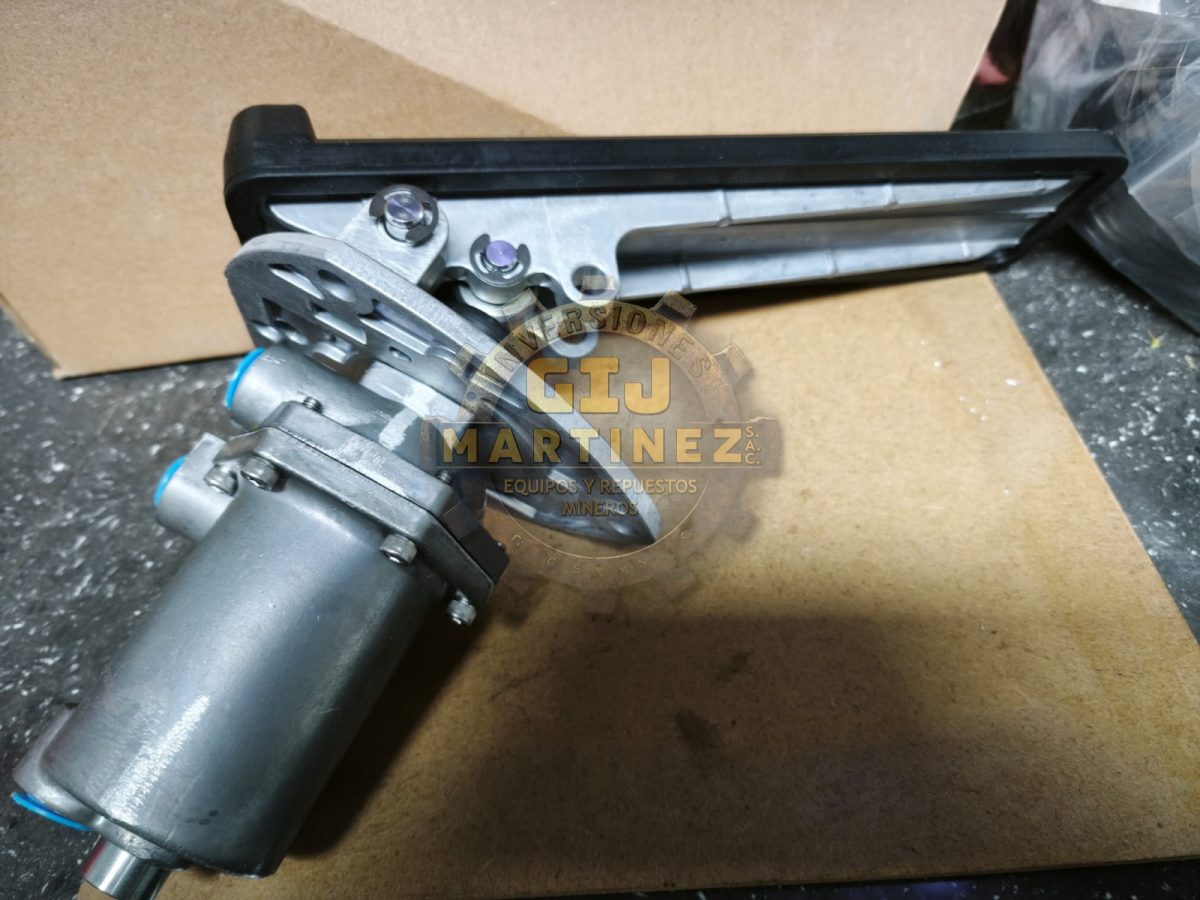 PEDAL DE ACELERACION